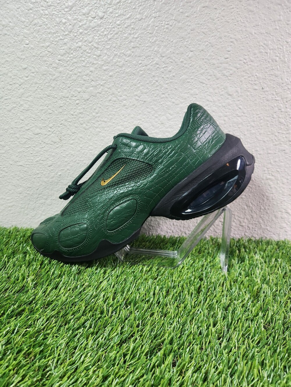 Nike Air Max Muse SE Green Croc IB6689-300 Women's Size 11.5/ Men’s-10